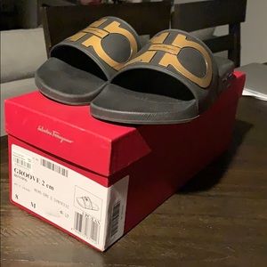 Men’s Ferragamo slides with original box